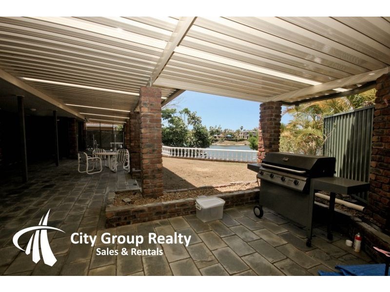 Broadbeach Waters QLD 4218