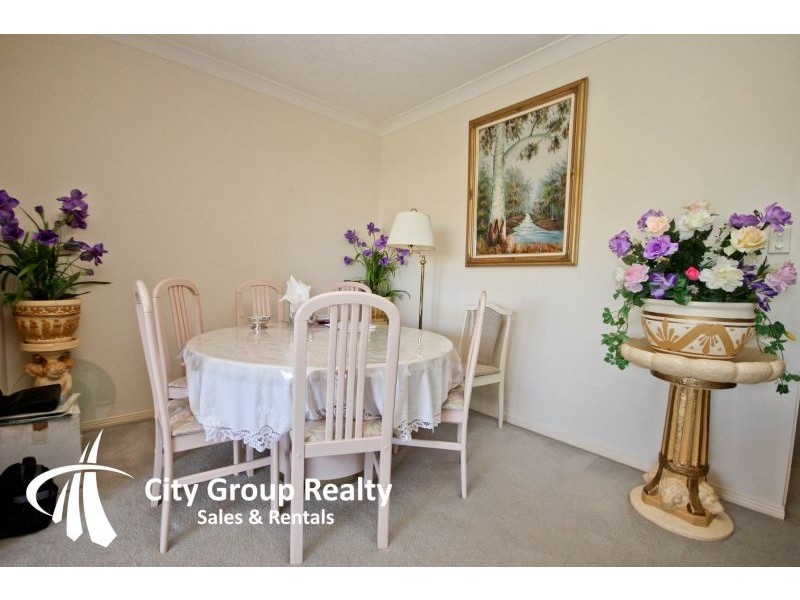 30-36 Burra Street, Chevron Island QLD 4217