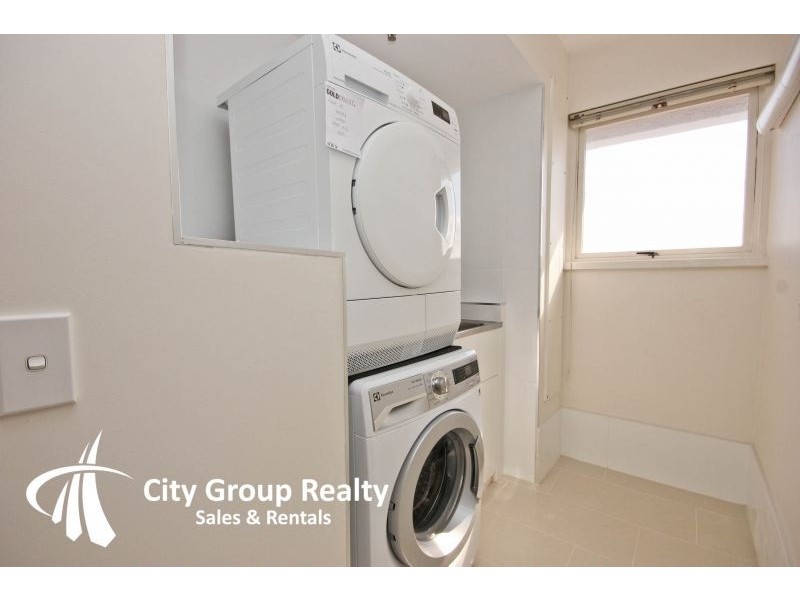 7 ‘the Chelsea’ Britannia Ave, Broadbeach QLD 4218