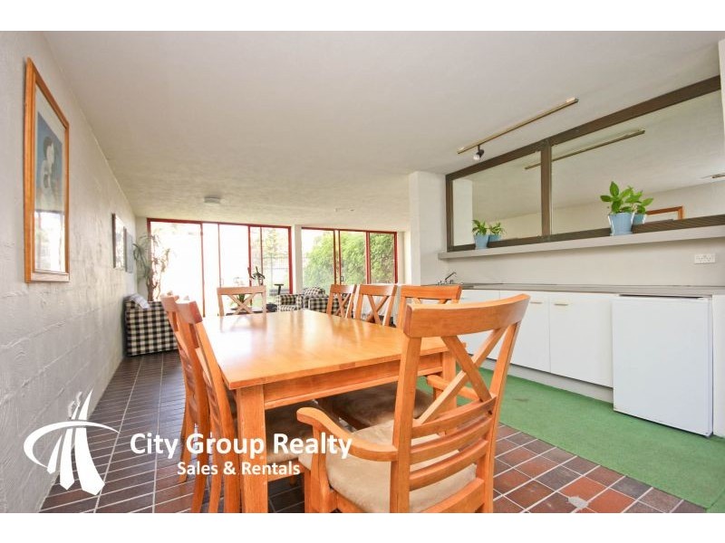 7 ‘the Chelsea’ Britannia Ave, Broadbeach QLD 4218