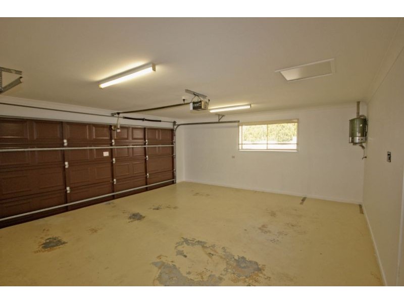 53 Intrepid Drive, Mermaid Waters QLD 4218