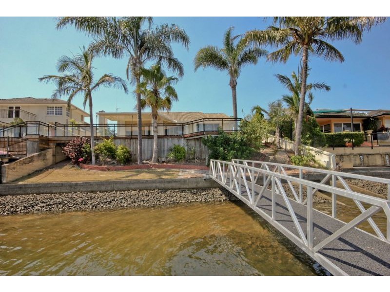 53 Intrepid Drive, Mermaid Waters QLD 4218