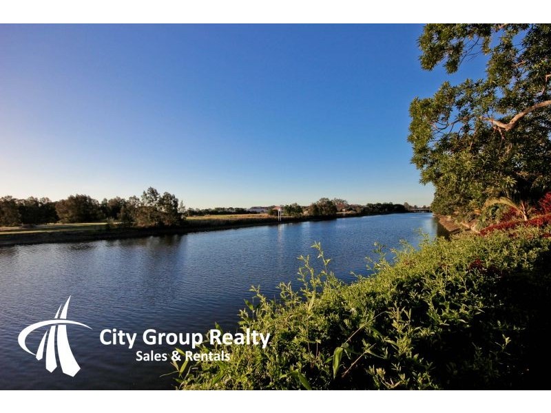 Clear Island Waters QLD 4226