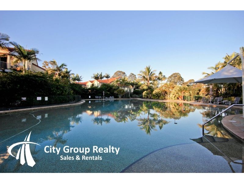 Clear Island Waters QLD 4226