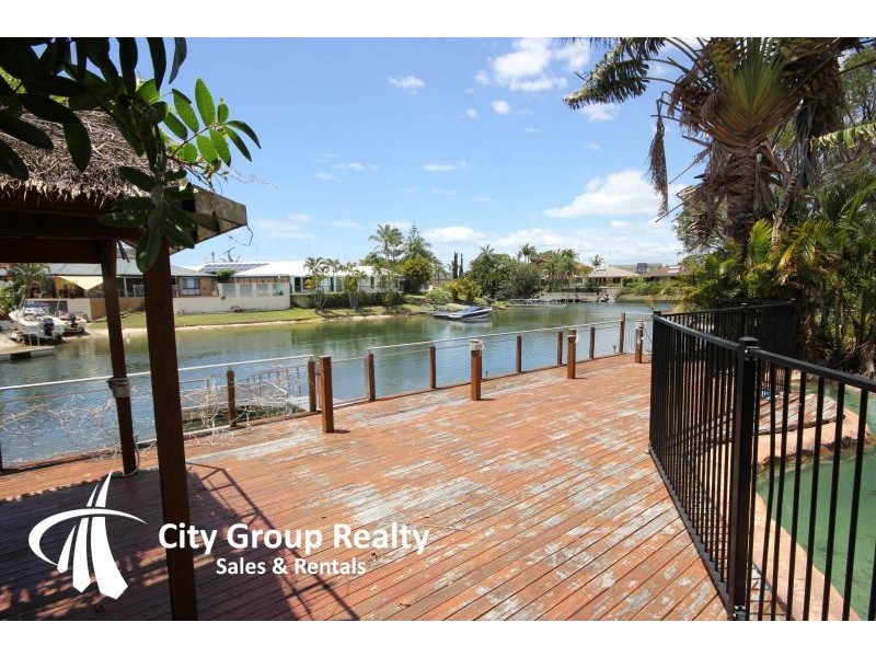 15 Bundall Road, Surfers Paradise QLD 4217