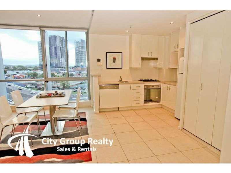 1 Como Crescent, Southport QLD 4215