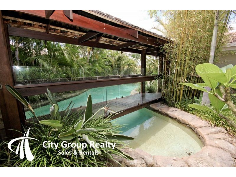 Broadbeach Waters QLD 4218