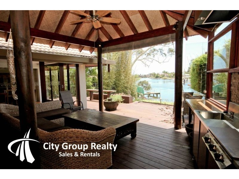 Broadbeach Waters QLD 4218