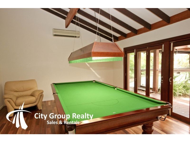 Broadbeach Waters QLD 4218