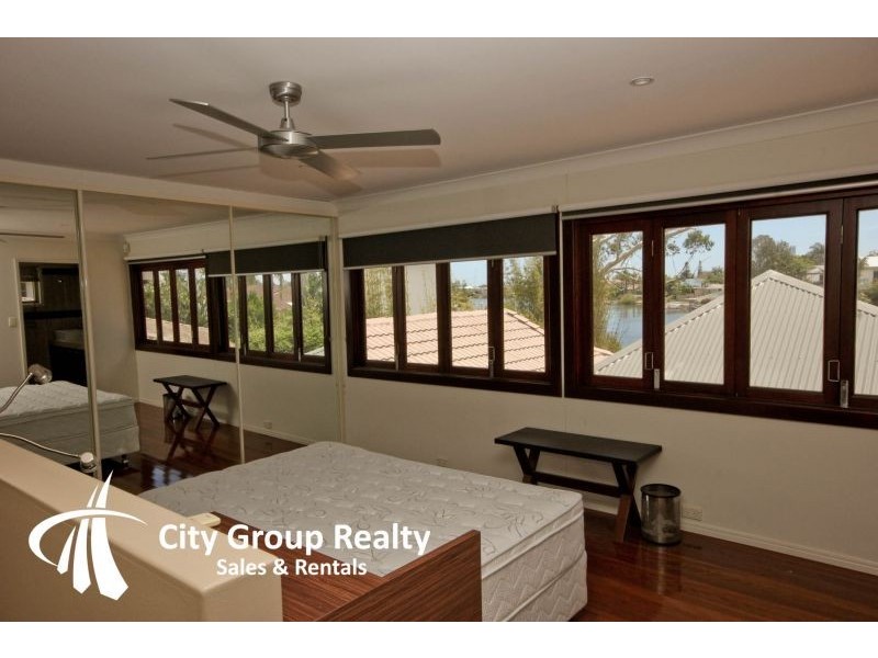 Broadbeach Waters QLD 4218