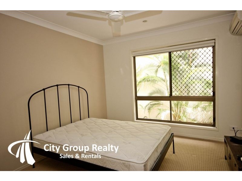 Broadbeach Waters QLD 4218