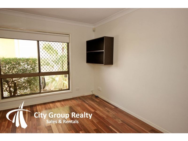 Broadbeach Waters QLD 4218