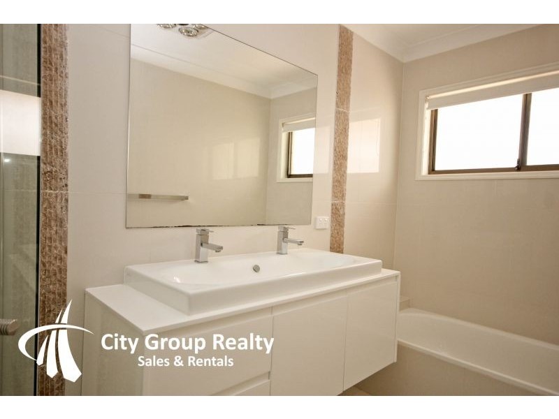 Broadbeach Waters QLD 4218