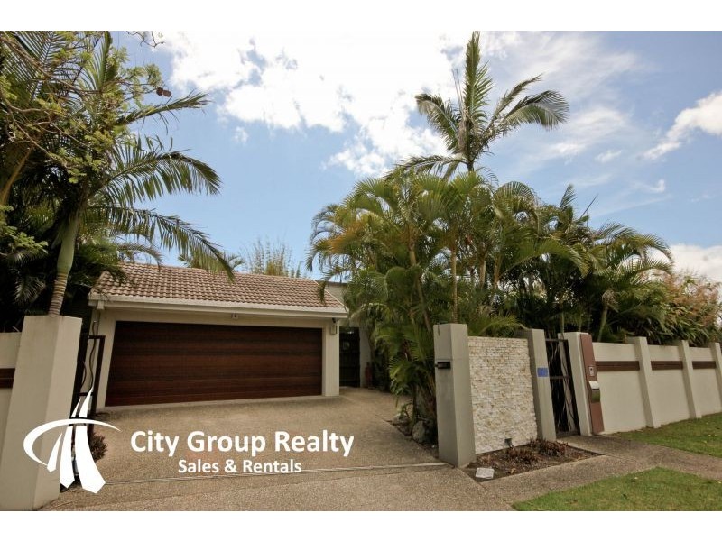 Broadbeach Waters QLD 4218