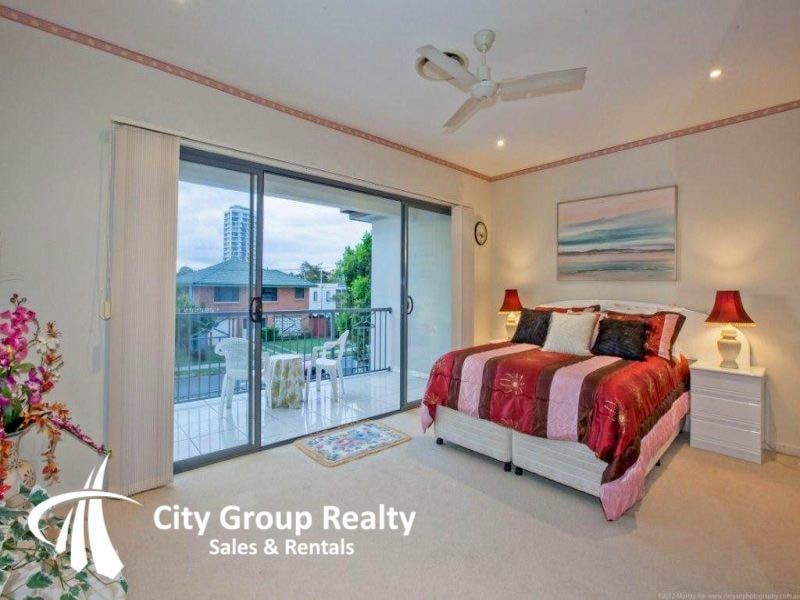 46 Paradise Island, Surfers Paradise QLD 4217