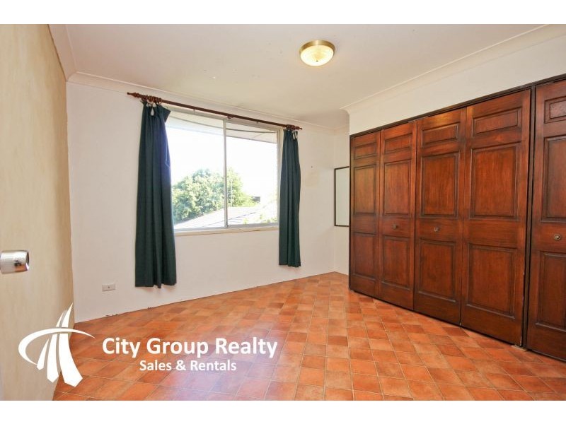 1976 Gold Coast Hwy, Miami QLD 4220