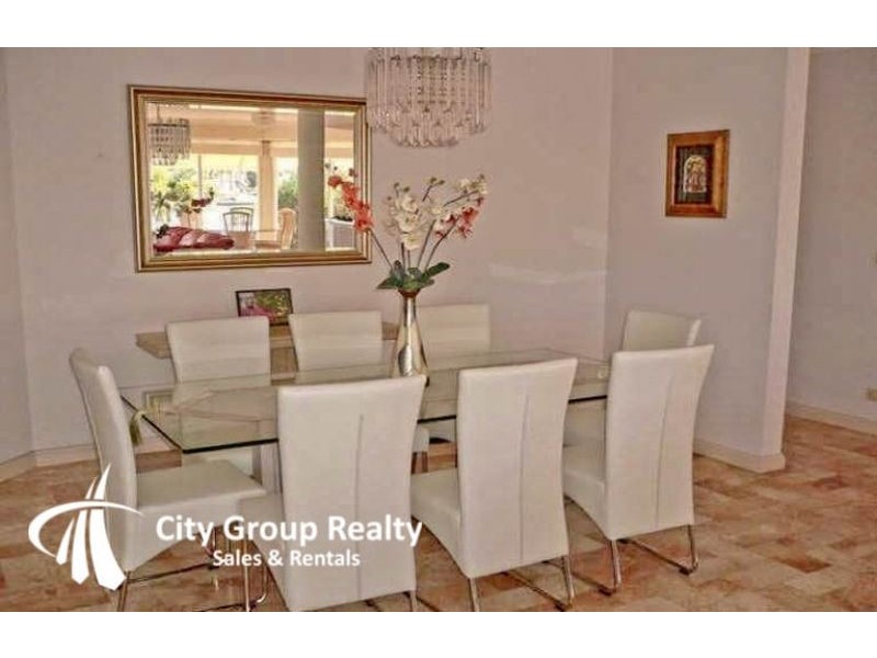 84 Waitomo Street, Broadbeach Waters QLD 4218