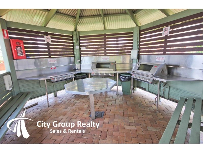 2 Nineteenth Ave, Palm Beach QLD 4221