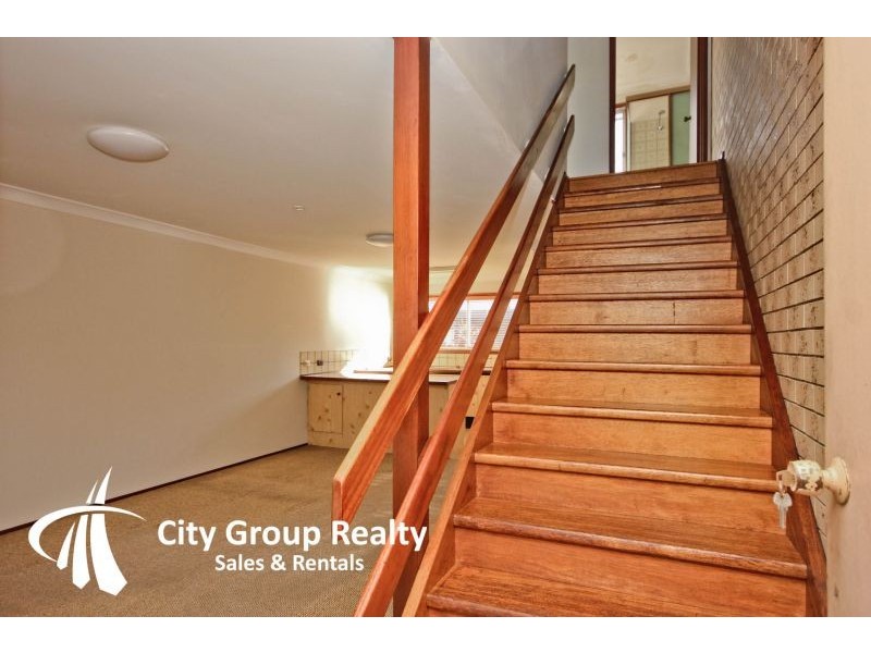 11 Christine Ave, Miami QLD 4220