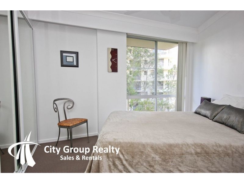 Broadbeach QLD 4218