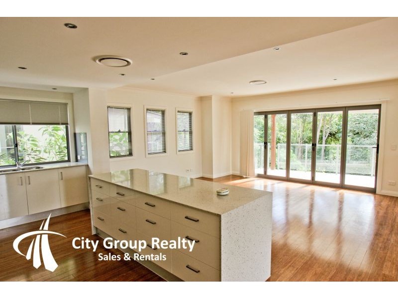 17 Great Southern Drive, Robina QLD 4226