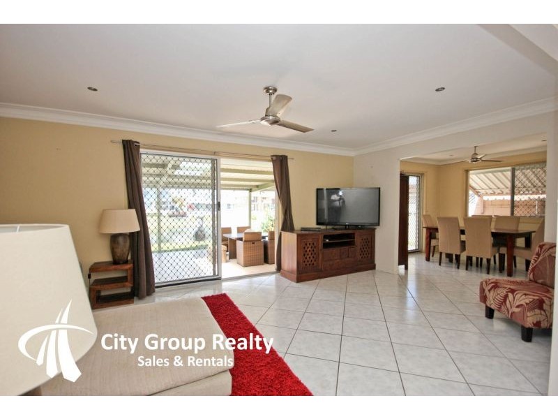 6 Rudder Court, Mermaid Waters QLD 4218