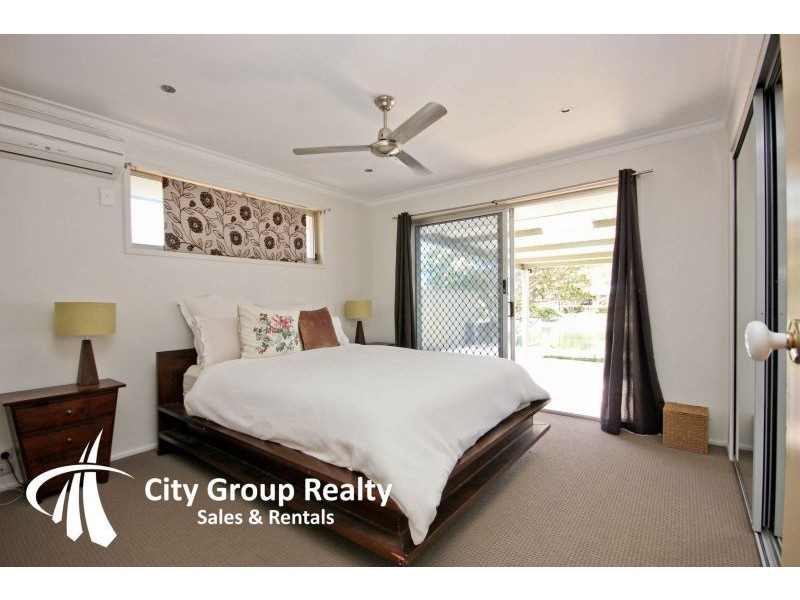 6 Rudder Court, Mermaid Waters QLD 4218