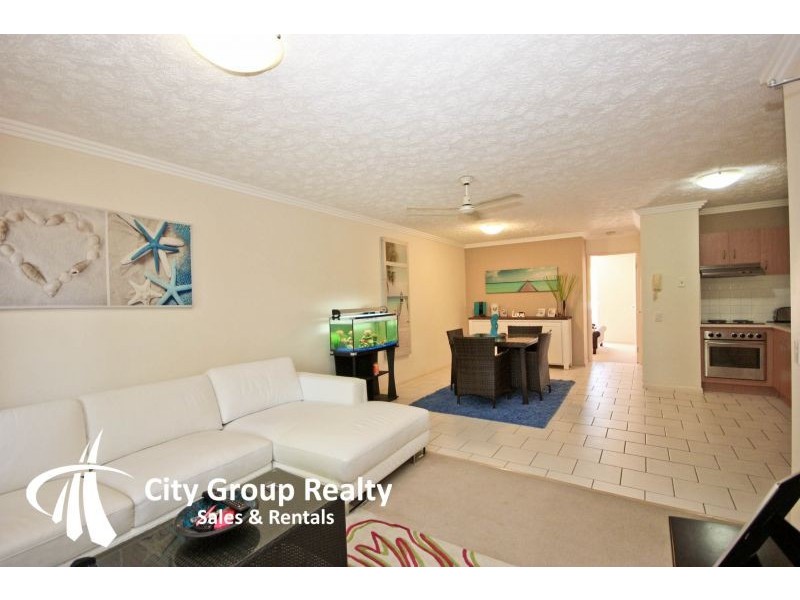 142 Stanhill Drive, Chevron Island QLD 4217