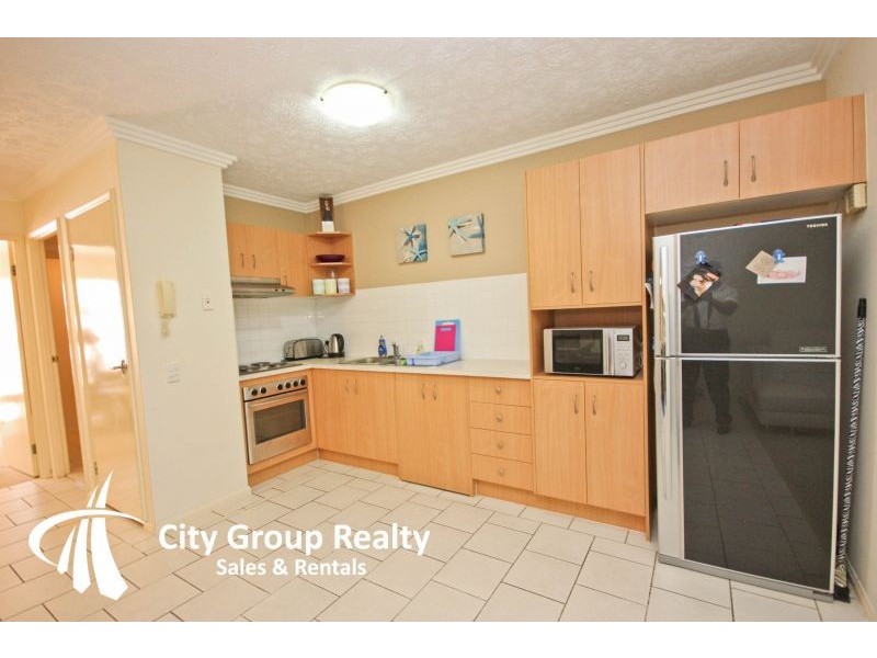 142 Stanhill Drive, Chevron Island QLD 4217