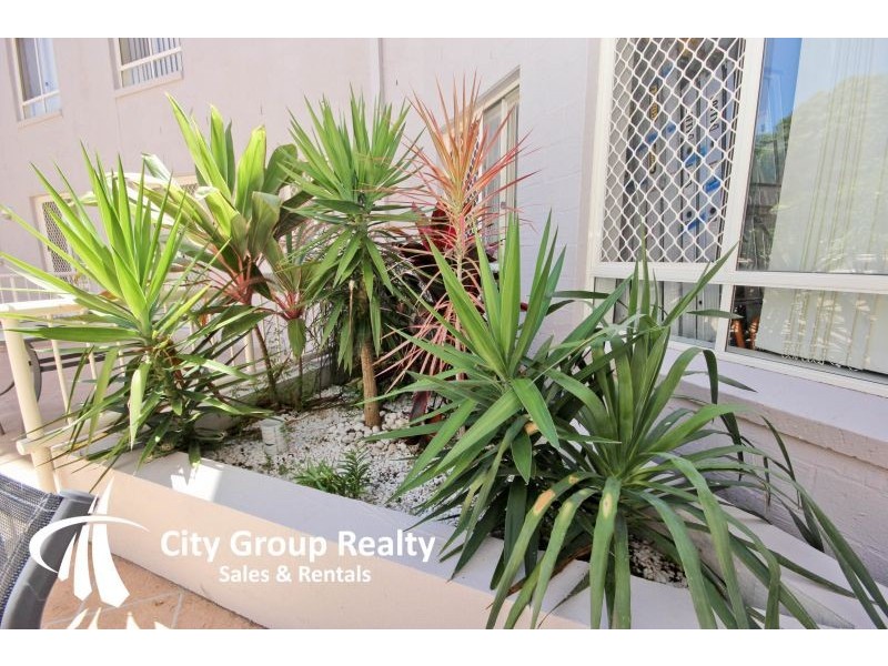 142 Stanhill Drive, Chevron Island QLD 4217