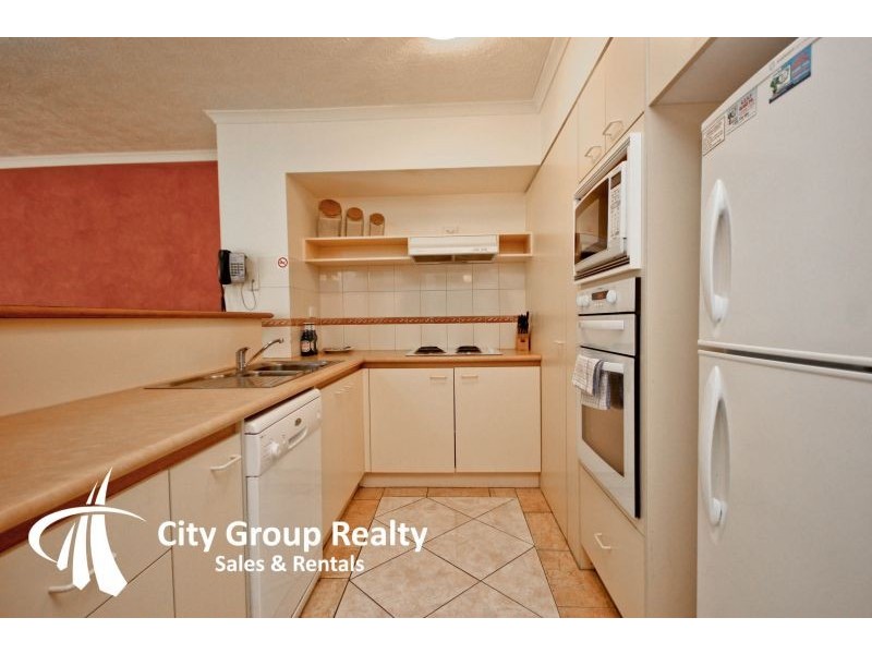 31/2320 Gold Coast Highway, Mermaid Beach QLD 4218