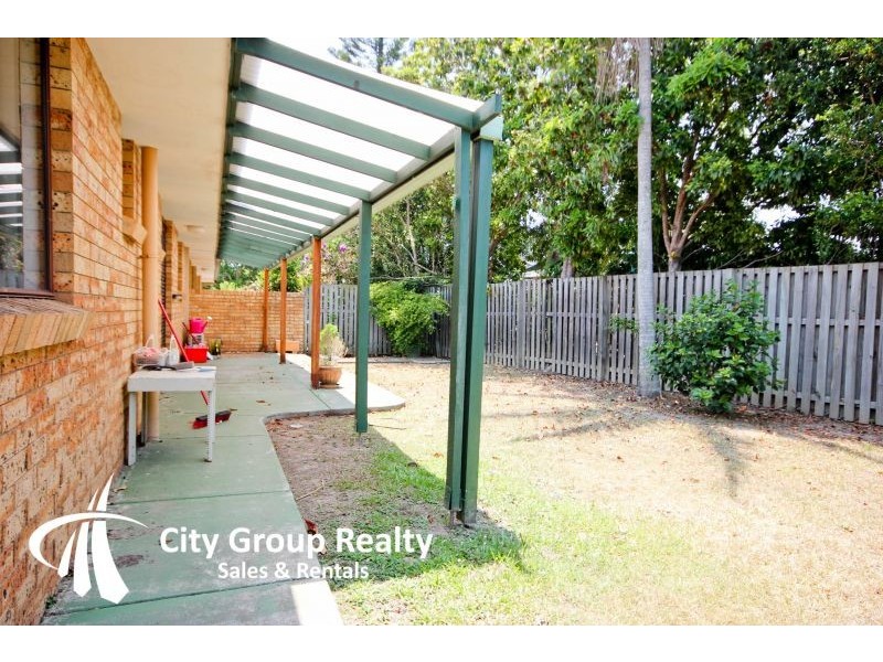 2/6 Tirau Place, Broadbeach Waters QLD 4218