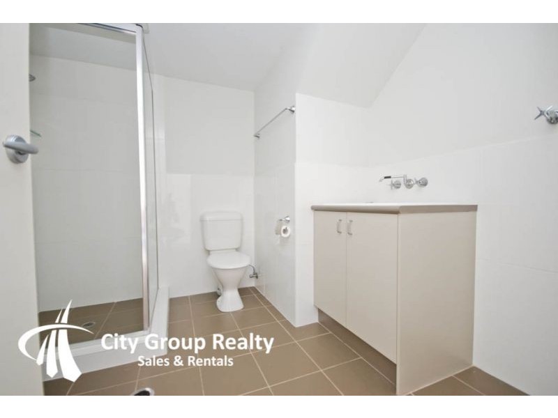 27 Eugenia Circuit, Robina QLD 4226