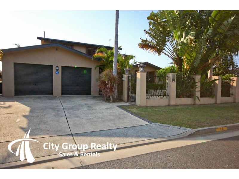 10 Cedar Place, Broadbeach Waters QLD 4218