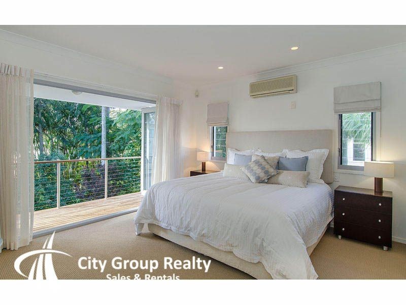 2/27 Norfolk Avenue, Surfers Paradise QLD 4217