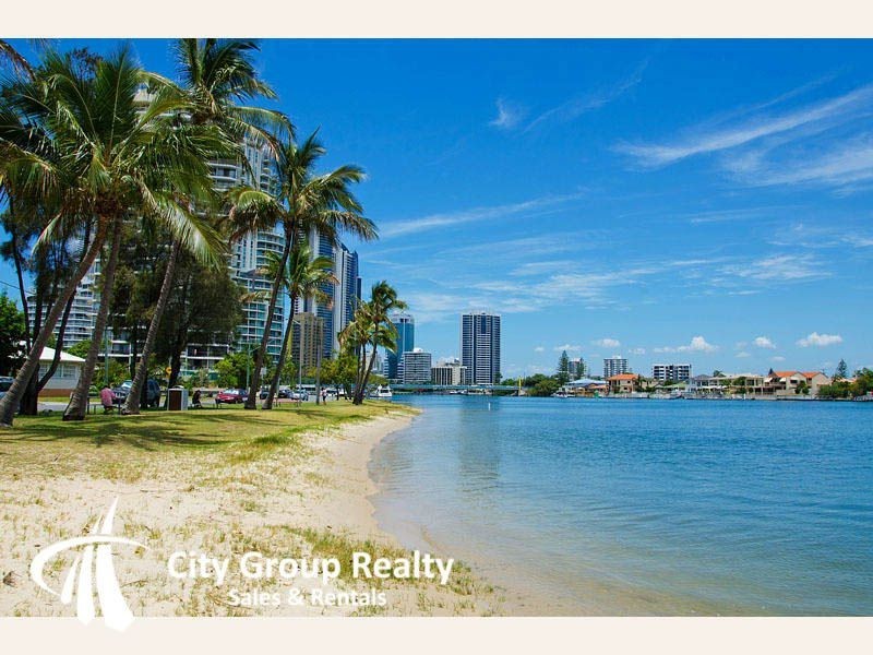 2/27 Norfolk Avenue, Surfers Paradise QLD 4217