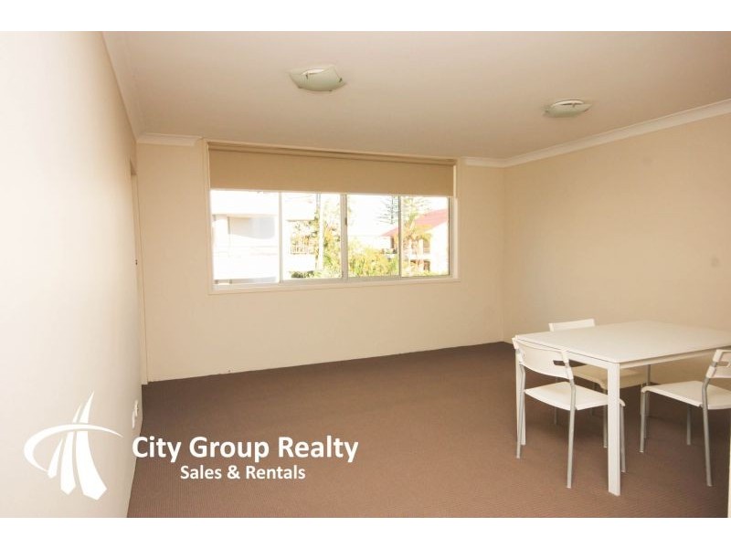 26 Aubrey Street, Surfers Paradise QLD 4217