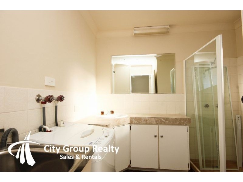 26 Aubrey Street, Surfers Paradise QLD 4217