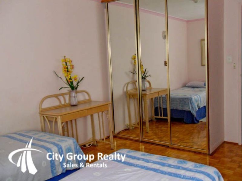 502 ‘Top of the Mark’ 3-15 Orchid Avenue, Surfers Paradise QLD 4217