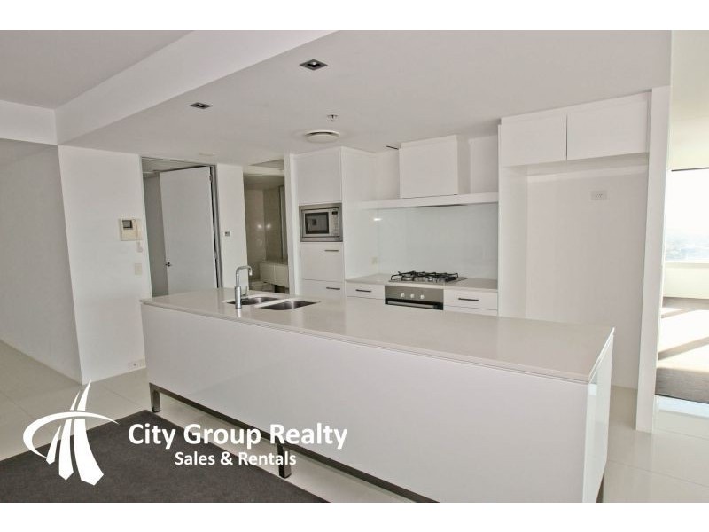 35th Level 9 Hamilton Ave, Surfers Paradise QLD 4217