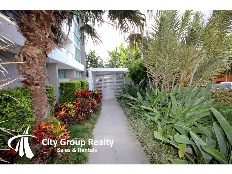 1106/33 T E Peters Drive, Broadbeach QLD 4218