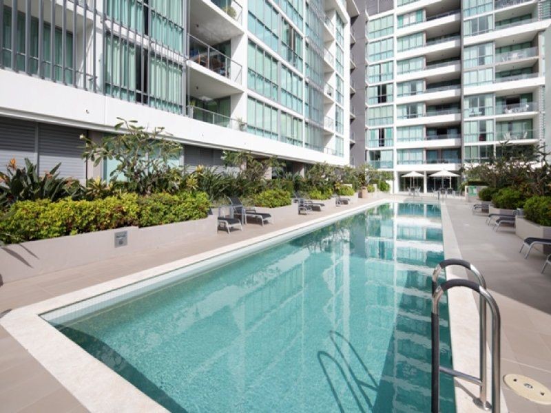 1106 33 Te Peters Drive, Broadbeach QLD 4218