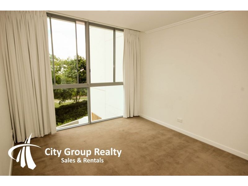 1106 33 Te Peters Drive, Broadbeach QLD 4218