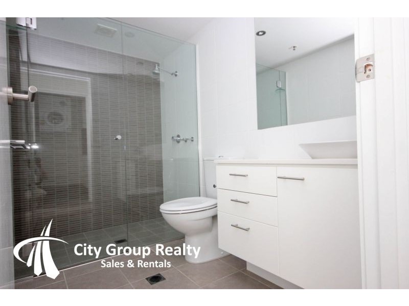 1106 33 Te Peters Drive, Broadbeach QLD 4218