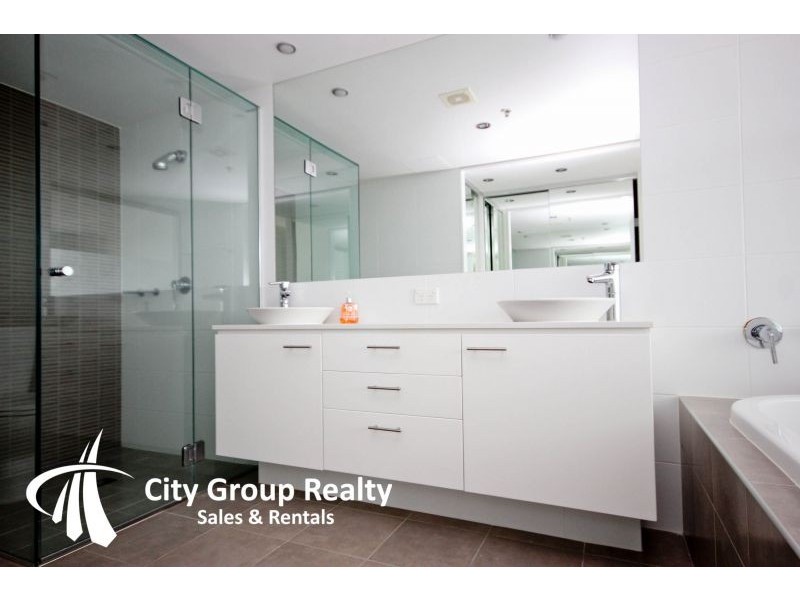 1106 33 Te Peters Drive, Broadbeach QLD 4218