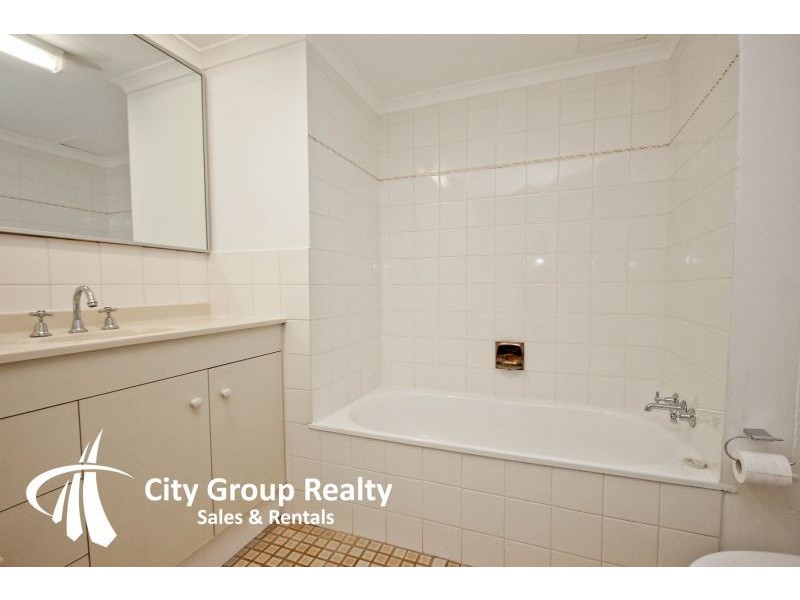 2940 ‘Silverton Gold Coast Highway, Surfers Paradise QLD 4217