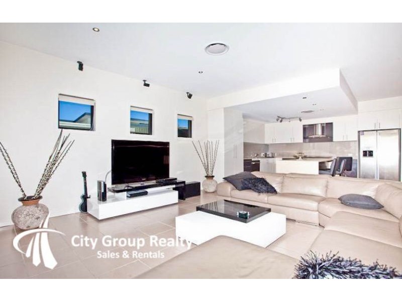 17 Worchester Terrace, Reedy Creek QLD 4227