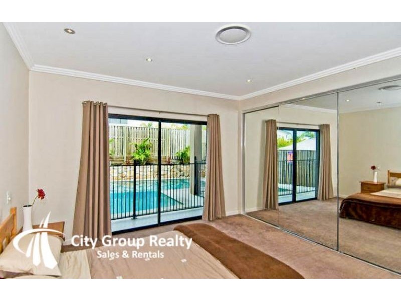 17 Worchester Terrace, Reedy Creek QLD 4227
