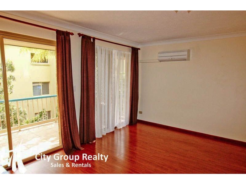 8/144 Marine Parade, Southport QLD 4215