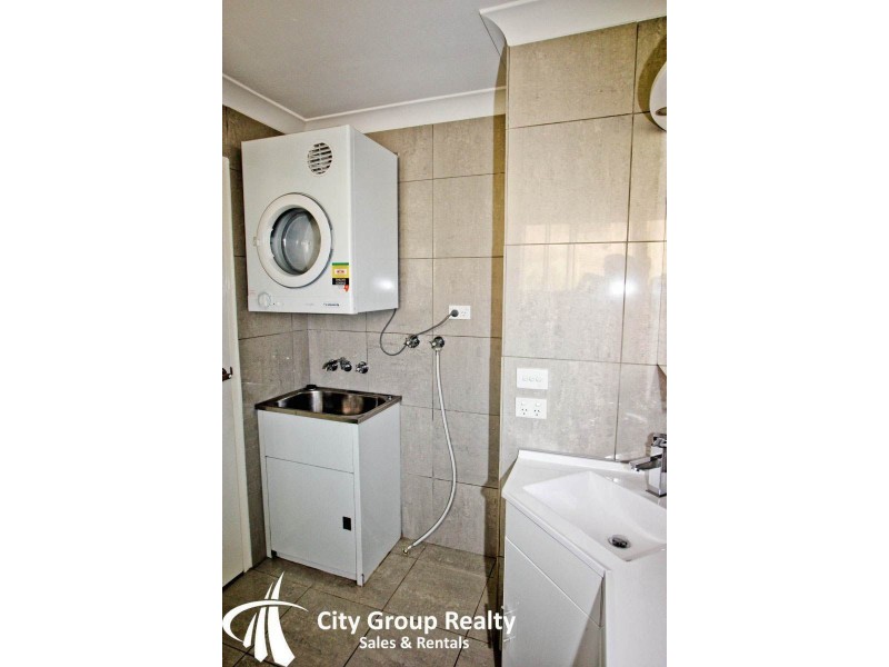 8/144 Marine Parade, Southport QLD 4215